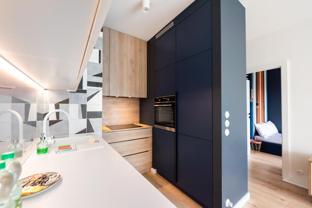 Postepu Comfort Apartment 华沙 外观 照片