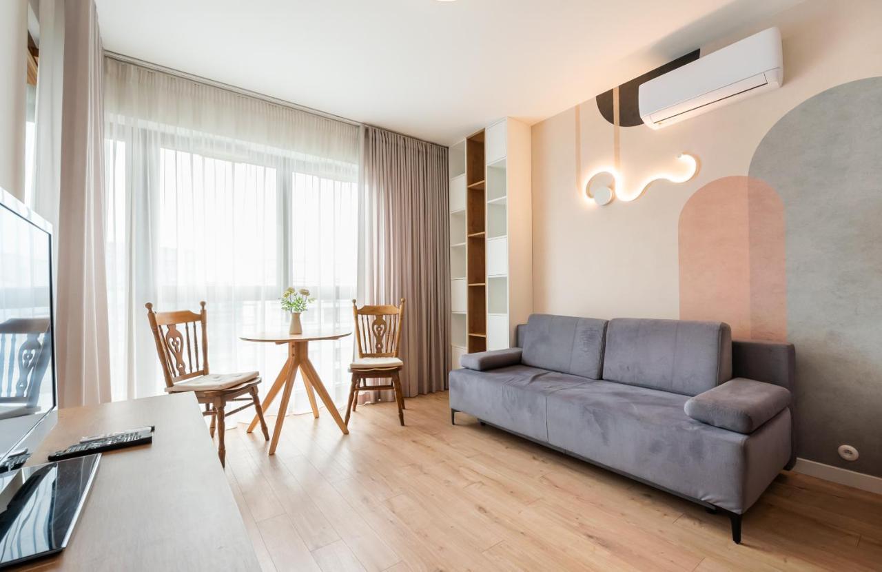 Postepu Comfort Apartment 华沙 外观 照片