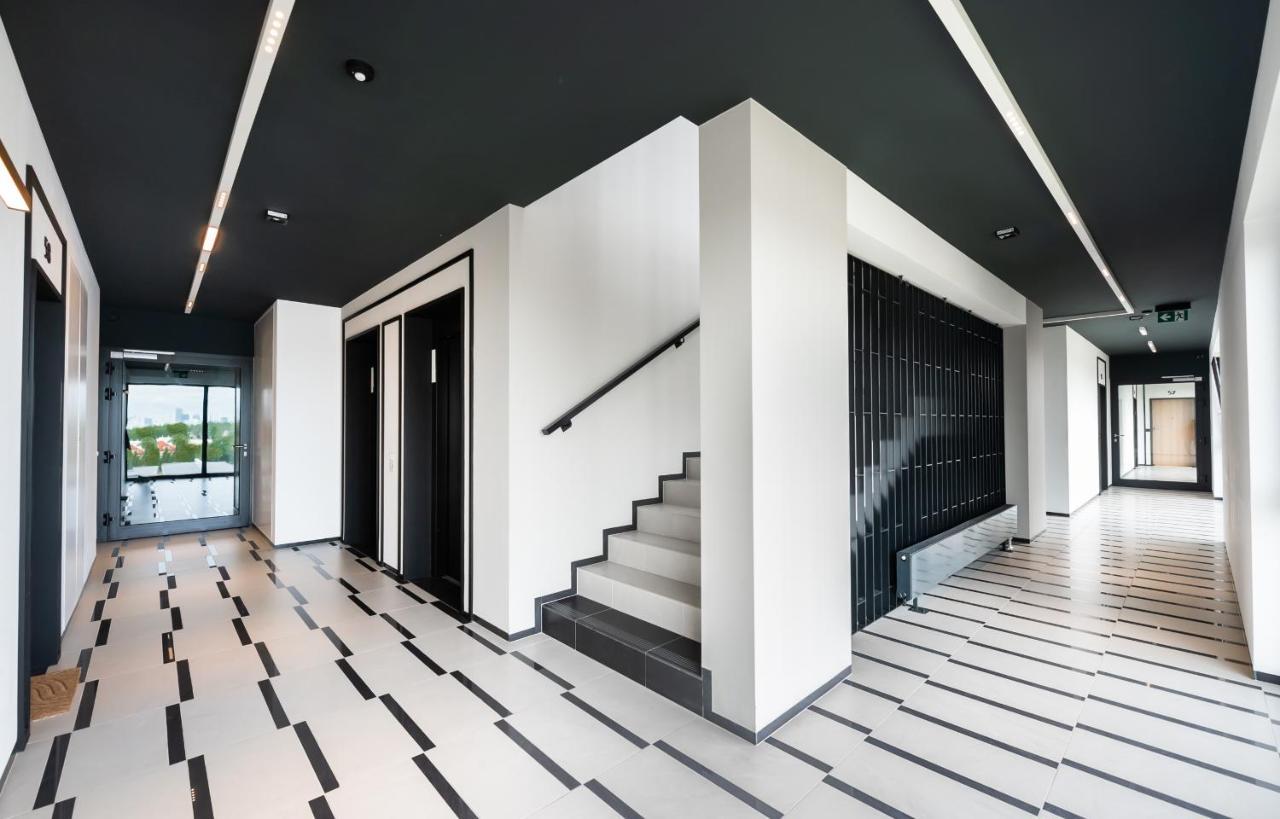 Postepu Comfort Apartment 华沙 外观 照片